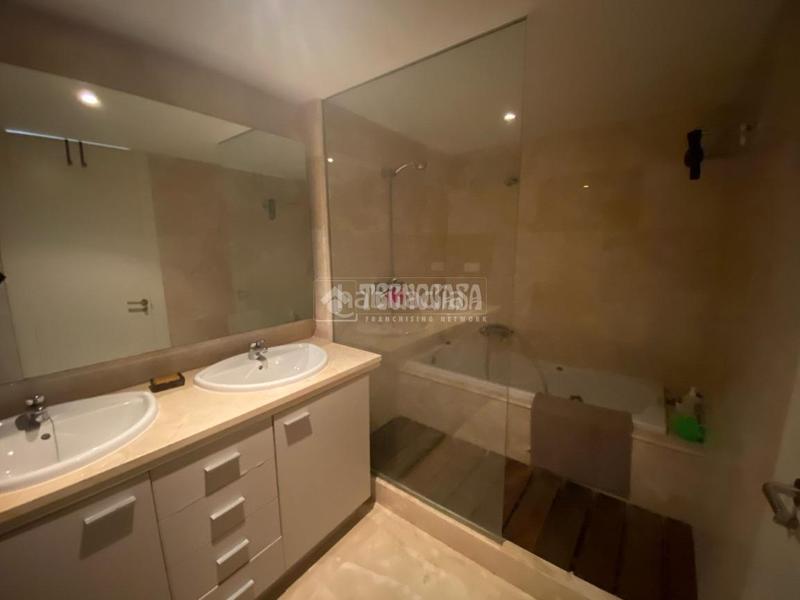 Foto 40b89e43-9062-4344-b8ac-f52e088ad990. Piso  en venta en Chullera Manilva