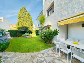 Casa en San Luis de Sabinillas. Casa en venta en san luis de sabinillas