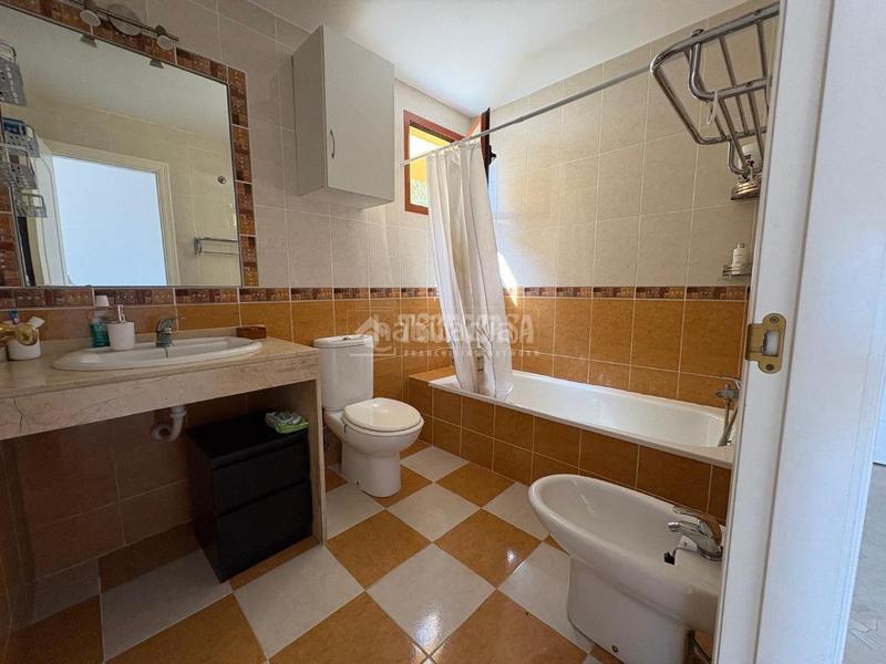 Foto 41fed600-08ca-453a-ad90-6c9761b0a9ea. Piso  en venta en san luis de sabinillas en Alcorrín Manilva