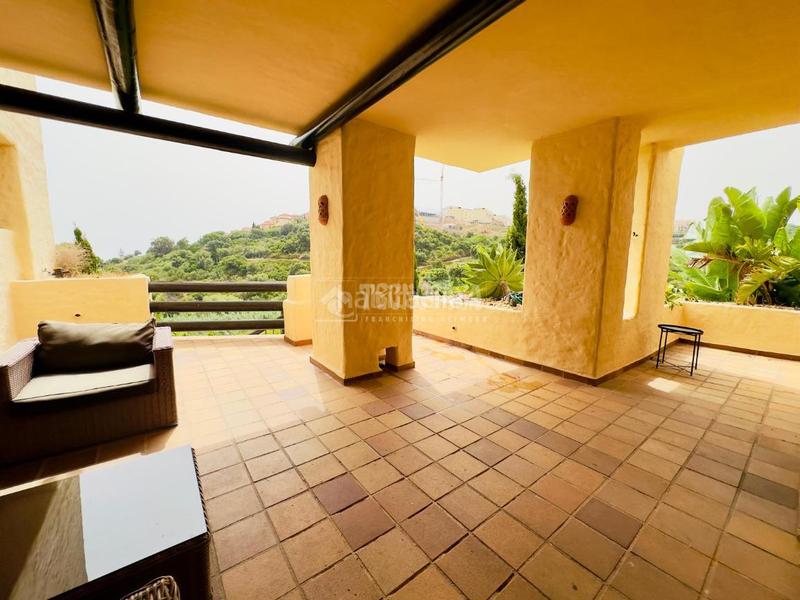Foto cf9fe5e7-f6ce-42d4-8898-db095e73bb8d. Etagenwohnung mit heizung parking in San Luis de Sabinillas Manilva