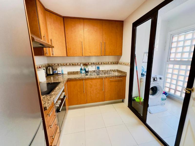 Foto db5ac7f2-31d8-4262-9102-c04eec93ea83. Etagenwohnung mit heizung parking in San Luis de Sabinillas Manilva