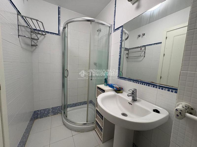 Foto 091d9f3c-0b80-40af-9888-07b3254b27cd. Piso  en venta en San Luis de Sabinillas en San Luis de Sabinillas Manilva