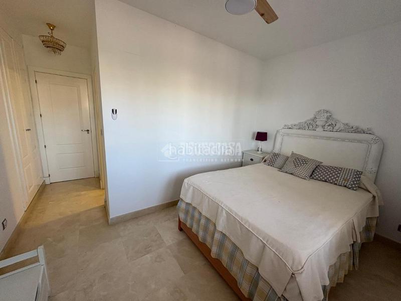 Foto 382fadb9-882e-4e7b-9e7b-2c5a28fbac82. Piso  en venta en San Luis de Sabinillas en San Luis de Sabinillas Manilva