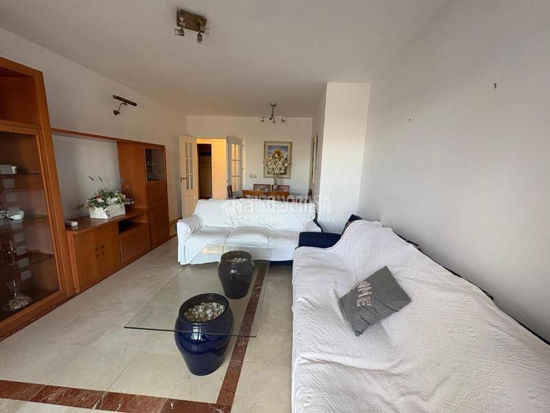 Foto 4c1c7b96-8ec3-4816-8806-06ab00604f3b. Piso  en venta en San Luis de Sabinillas en San Luis de Sabinillas Manilva