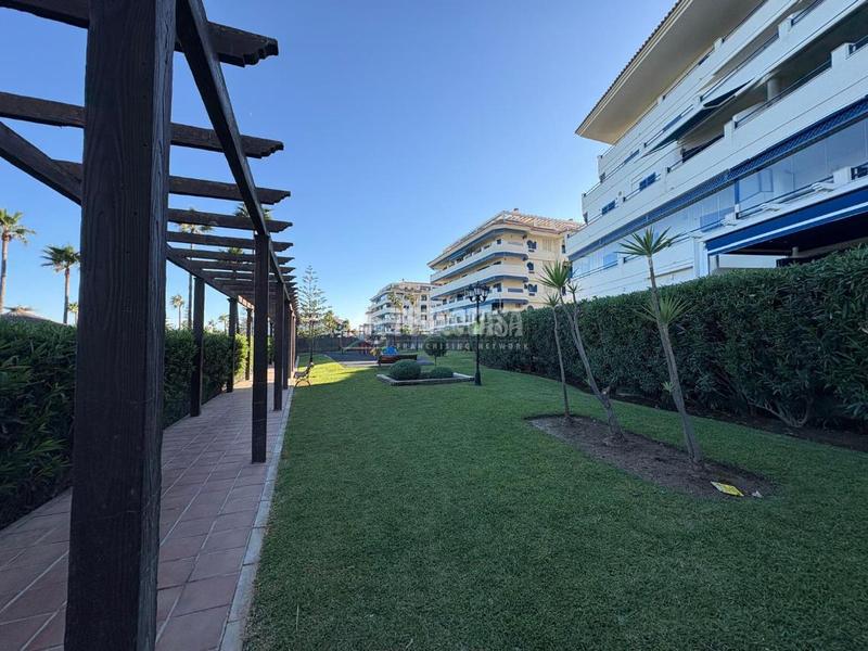 Foto d0cf5fa2-fd59-4d86-83e9-e63e842fc3f7. Piso  en venta en San Luis de Sabinillas en San Luis de Sabinillas Manilva