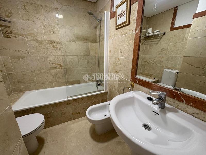 Foto ff1fd526-ab7c-42c3-8eda-52cb14ae8bae. Piso  en venta en San Luis de Sabinillas en San Luis de Sabinillas Manilva
