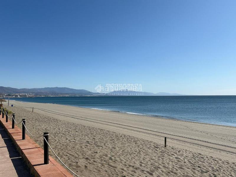 Foto e75c8759-f480-4b45-a9ae-a56a8cd21ffe. Piso  en venta en Alcorrín Manilva