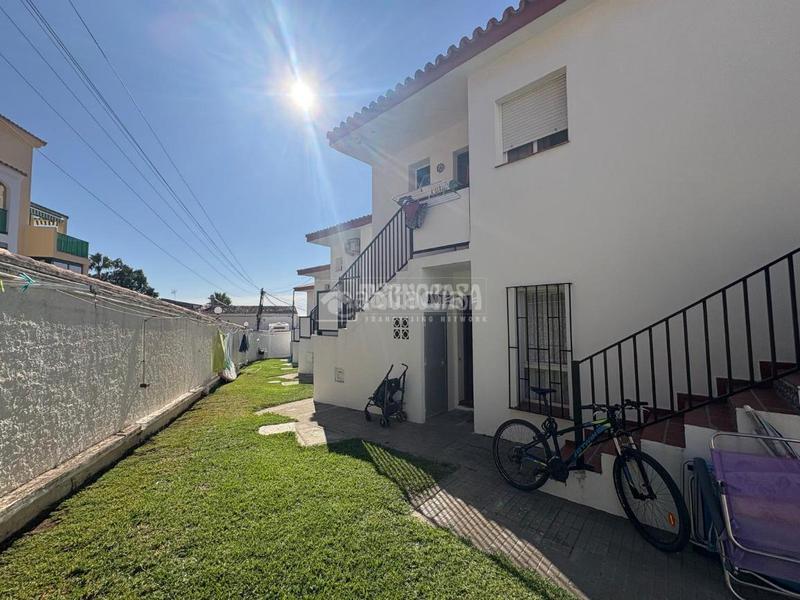 Foto ed741a39-a382-4175-b8ce-5a4e7e77b495. Piso  en venta en Alcorrín Manilva