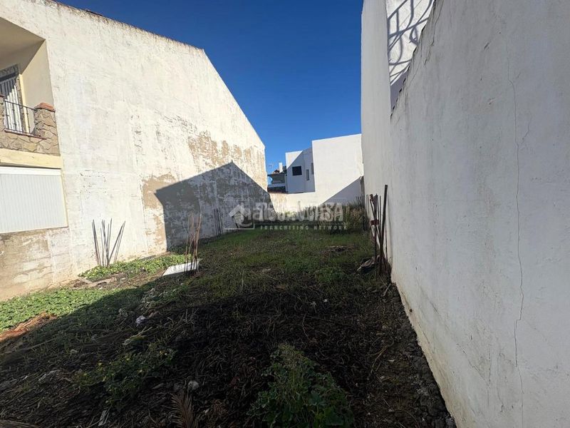 Foto 97e844c9-3fbb-4054-942b-ec4b16a9dd2d. Terreny residencial a Casares pueblo Casares