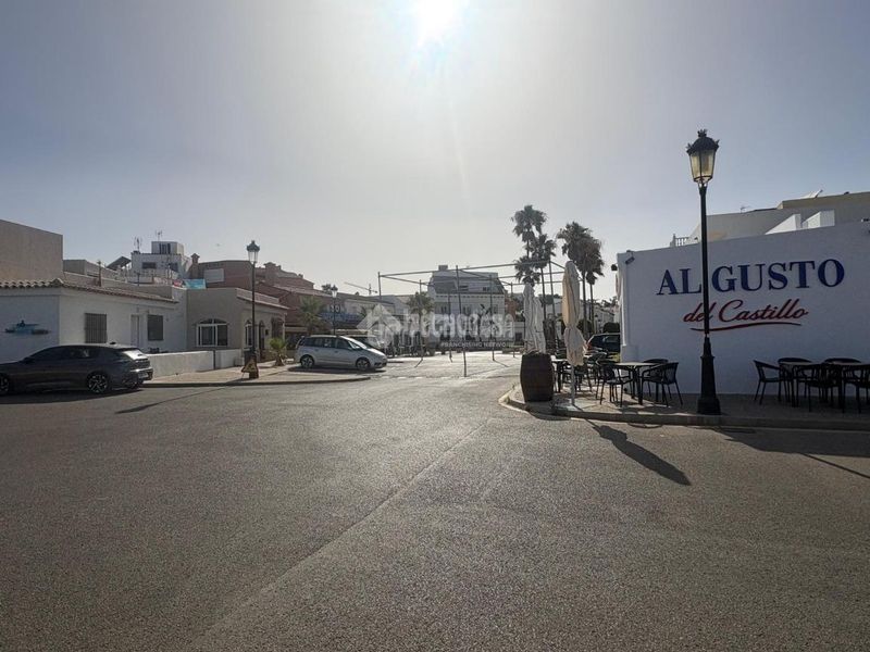 Foto 811d9299-9ad5-4944-8b01-7983471f24a7. Pis amb aparcament a El Castillo Manilva