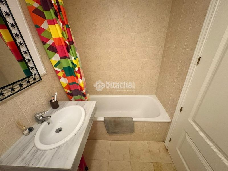 Foto a1bb2602-ea4e-40dc-b925-b2b7ffe1f5a6. Pis amb aparcament piscina a El Castillo Manilva