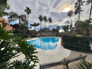 Etagenwohnung in Bahía de Casares. Piso en venta en casares