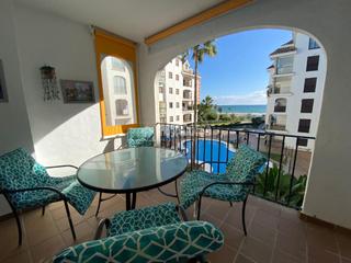 Piso en Puerto de la Duquesa. Piso en venta en manilva