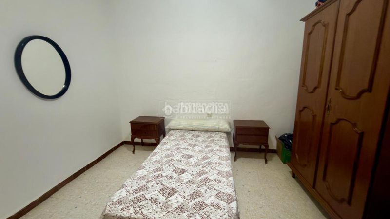 Foto 68aa6e7e-f031-4f01-8668-2db8d70c69c5. Casa aparellada a Jimena de la Frontera