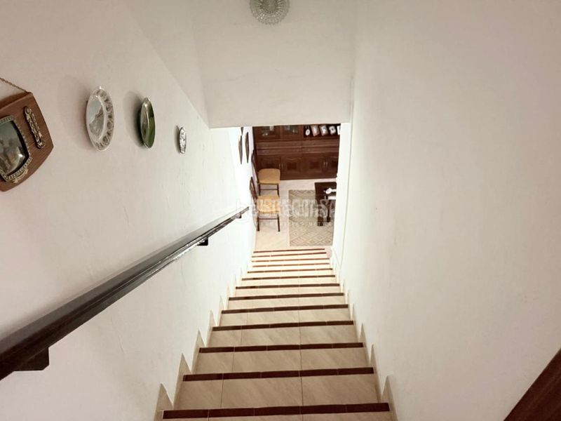 Foto 8de0865e-6bad-4e05-8036-97fe22870667. Casa aparellada a Jimena de la Frontera