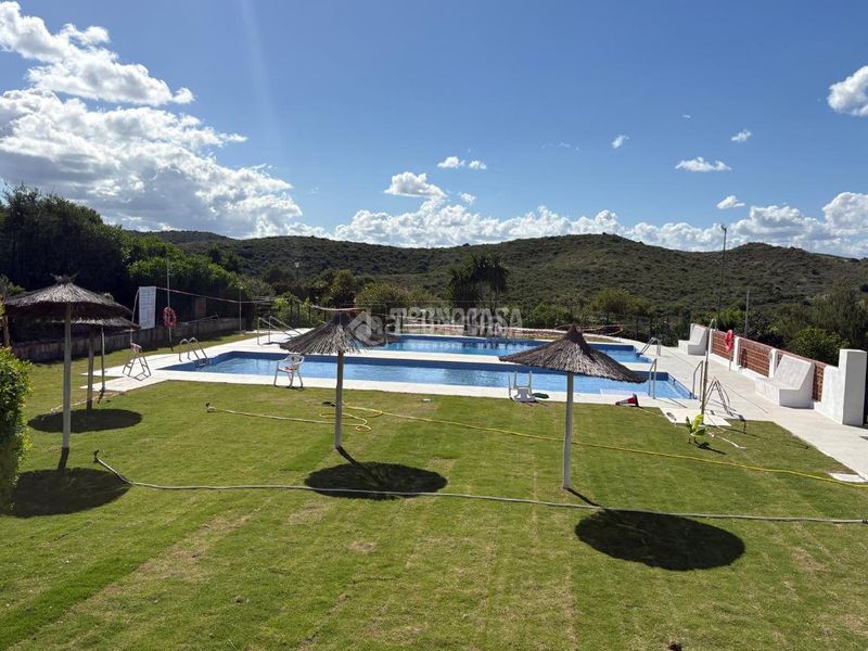 Foto bb6b6206-c9f7-47a1-80a0-33051699b3dc. Terreny residencial a Alcorrín Manilva