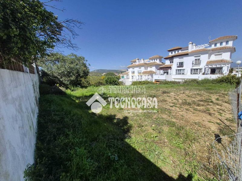 Foto fecbfb39-b549-4ffc-8e0a-615650246e58. Terreny residencial a Alcorrín Manilva