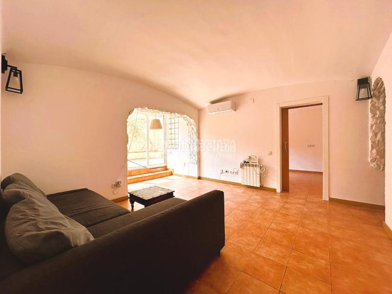 Foto 393a86b9-96a4-4a3f-9254-8a926e474001. Piso  en venta en lhospitalet de llobregat en Hospitalet de Llobregat (L´)