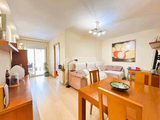 Flat in La Florida. Piso en venta en lhospitalet de llobregat