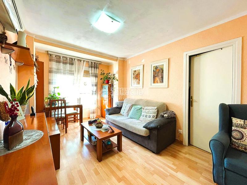 Foto 59b3efcc-67e9-4bb3-890a-750eae7d6cb3. Appartamento con riscaldamento in Pubilla Cases Hospitalet de Llobregat (L´)