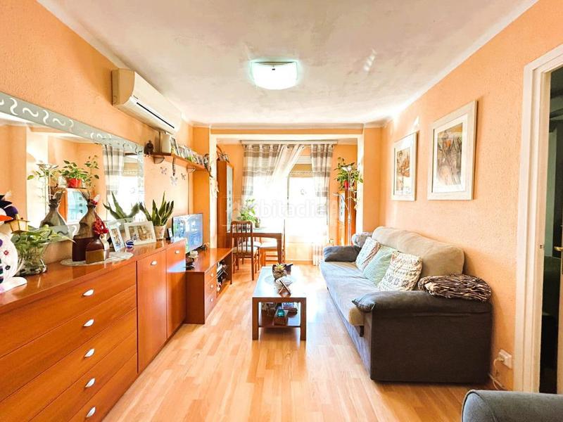 Foto 7f96c0d0-9a06-49ff-b2b3-22541d9a795c. Appartamento con riscaldamento in Pubilla Cases Hospitalet de Llobregat (L´)