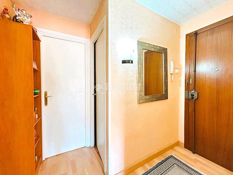 Foto 8e264bd6-e644-47d4-8915-1479d8b866f7. Appartamento con riscaldamento in Pubilla Cases Hospitalet de Llobregat (L´)