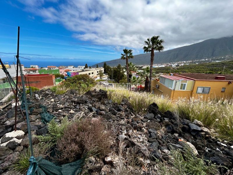 Foto eadee05d-cece-4396-84b5-e17fd91cfc5f. Terreny residencial a Centro Güímar