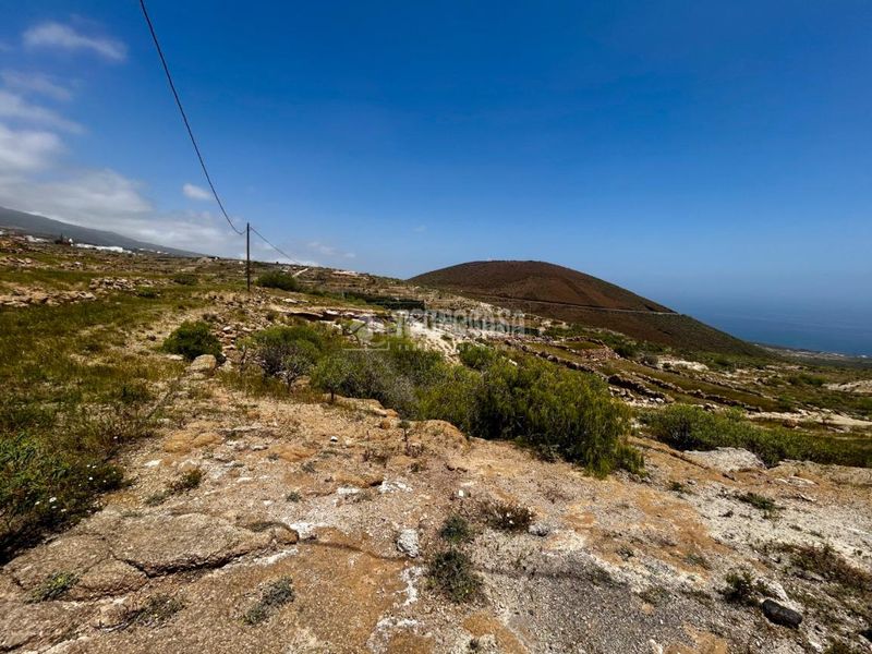 Foto bb844f73-66ab-47d6-a7ef-3a403549e8c1. Finca rústica a Fasnia