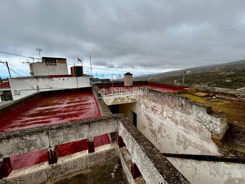 Foto b183fc0e-9c82-4bd2-83c3-c92de932c13e. Casa aparellada a El Escobonal - Pájara Güímar