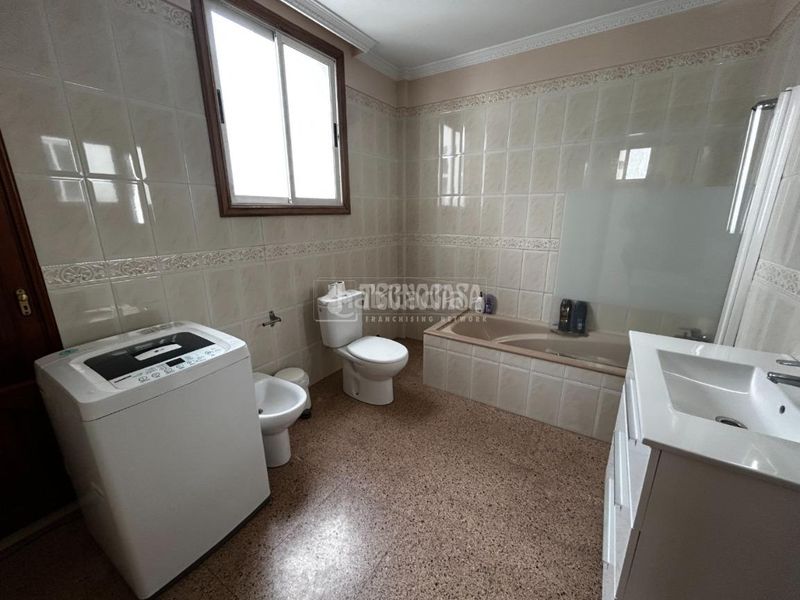 Foto 573cbc95-5e27-42f9-9544-cd85ea95c0ee. Ático  en venta en Centro Güímar