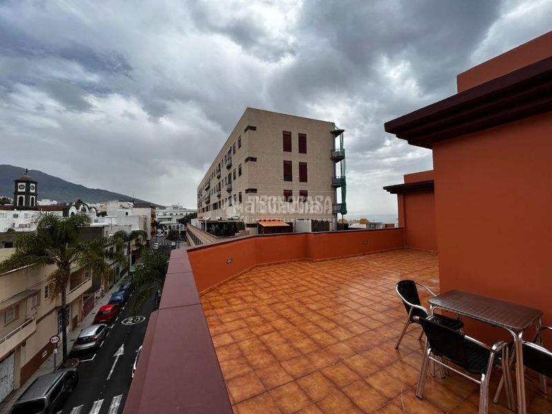 Foto 5e70a6fa-8561-4f5f-bf4b-f7e6b79133cf. Ático  en venta en Centro Güímar