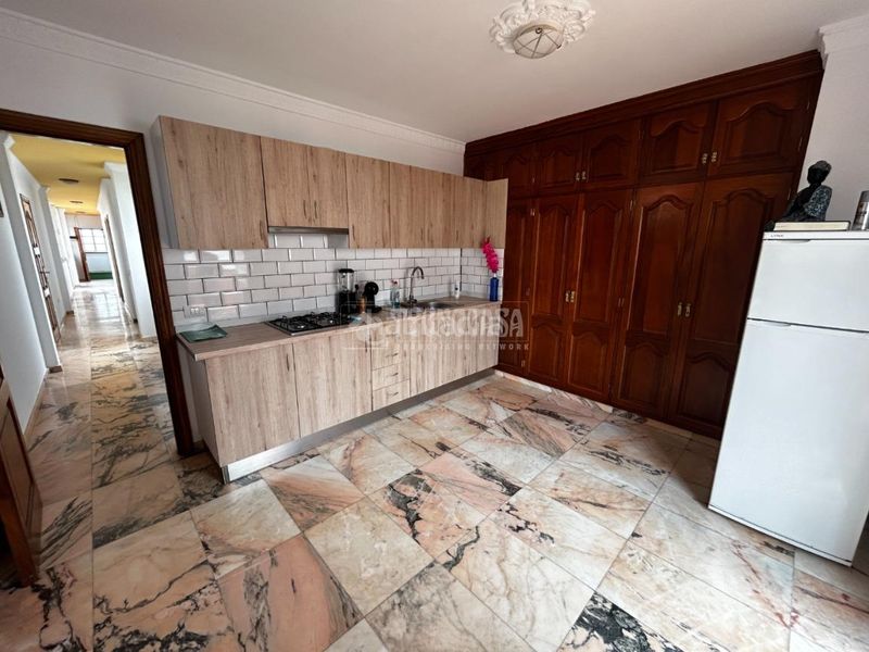 Foto a7dfdadf-da16-4d50-8c76-8921e95f09f0. Ático  en venta en Centro Güímar