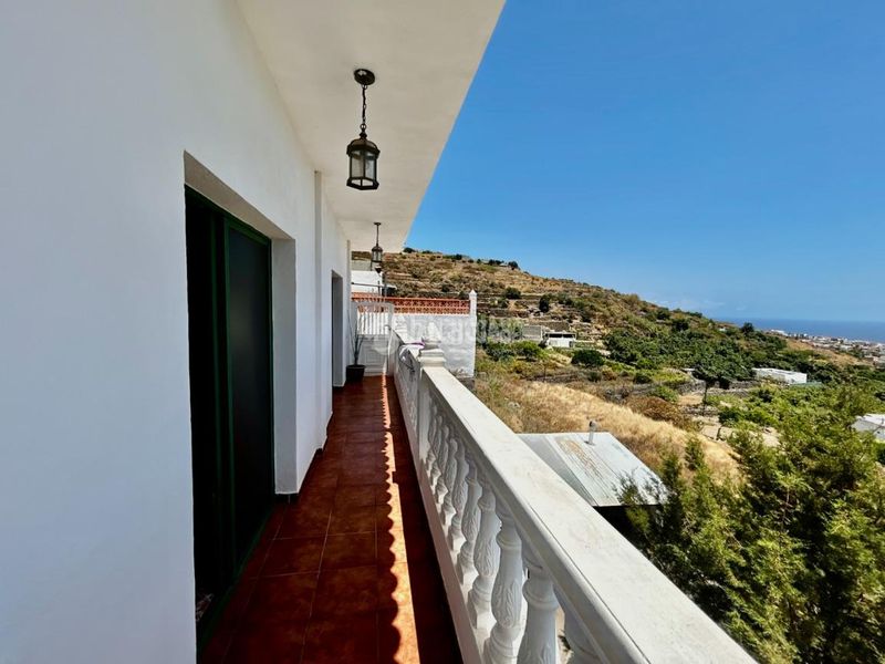 Foto 069b1435-fd5e-4dcd-8eb1-9c4269414ff7. Casa con parcheggio in Centro Güímar