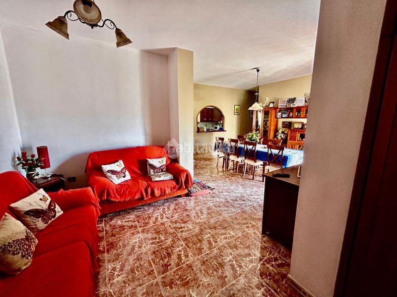 Foto dc75d007-3703-4936-9492-c2b5a3424a0d. Casa con parcheggio in Centro Güímar