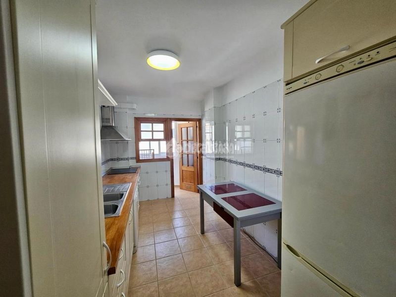 Foto f81c73bd-9b99-4622-8707-14bec74e30ef. Pis amb aparcament a puertito de Güímar Güímar