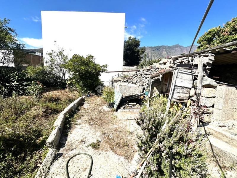 Foto 033e8c58-178b-47ed-b41c-82c7f914135b. Casa  en venta en gímar en Centro Güímar
