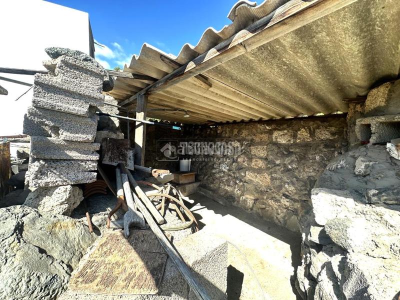 Foto c4493edc-5cff-4b43-a9a8-228ecd637312. Casa  en venta en gímar en Centro Güímar
