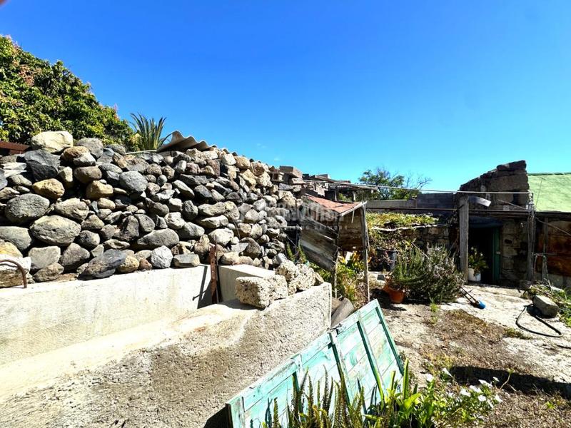 Foto cb6aeeb4-548a-4e4c-9fc7-9bc8d92ecb8a. Casa  en venta en gímar en Centro Güímar