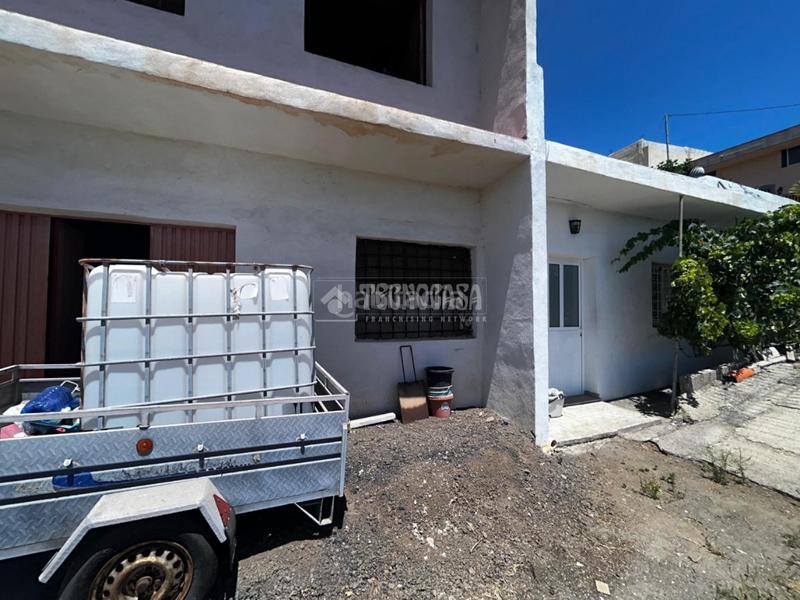 Foto 71874a8b-8147-495d-b76f-58d9483a3ad5. Masía casa rural en venta en gímar en Centro Güímar