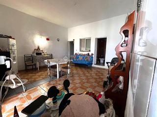 Casa aparellada a Centro. Casa en venta en gímar