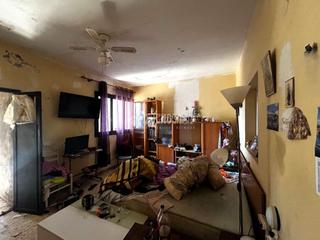 Casa aparellada a Centro. Casa en venta en gímar