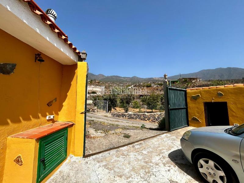 Foto 651c9e1e-52fe-420d-8694-7f3722b6f7a7. Casa  en venta en Arafo