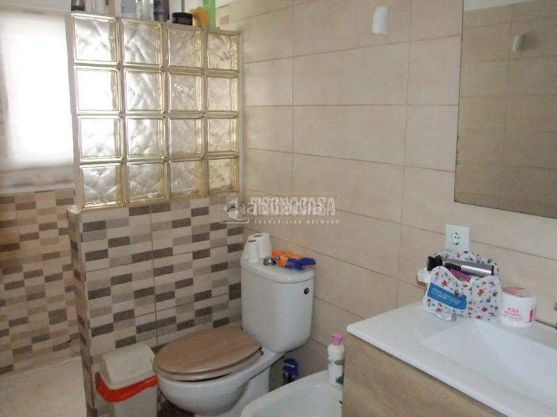 Foto e8eb374d-f7be-4c44-8172-6da17b033465. Casa  en venta en gímar en Centro Güímar