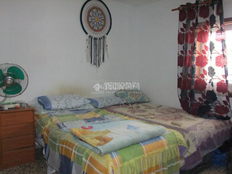 Foto edb0b9f4-385c-4ea5-bea4-1b986e189efc. Casa  en venta en gímar en Centro Güímar