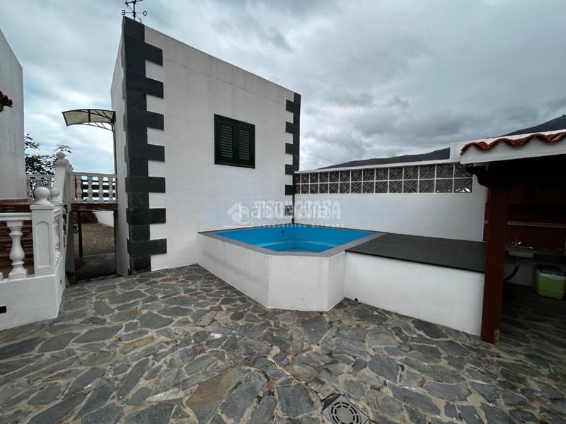 Foto 123a3331-bc7d-4916-83ee-80fd614af06a. Maison avec parking dans Centro Güímar