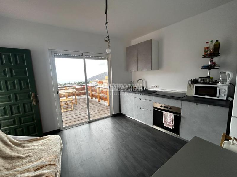 Foto e1996176-f630-4487-9859-cdcfcf1c578c. Maison avec parking dans Centro Güímar