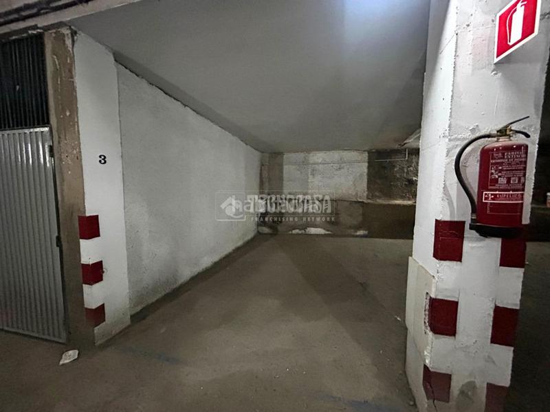 Foto 0ff3cc77-0dbb-4b7d-8b8b-bb35247ae482. Aparcament cotxe a puertito de Güímar Güímar