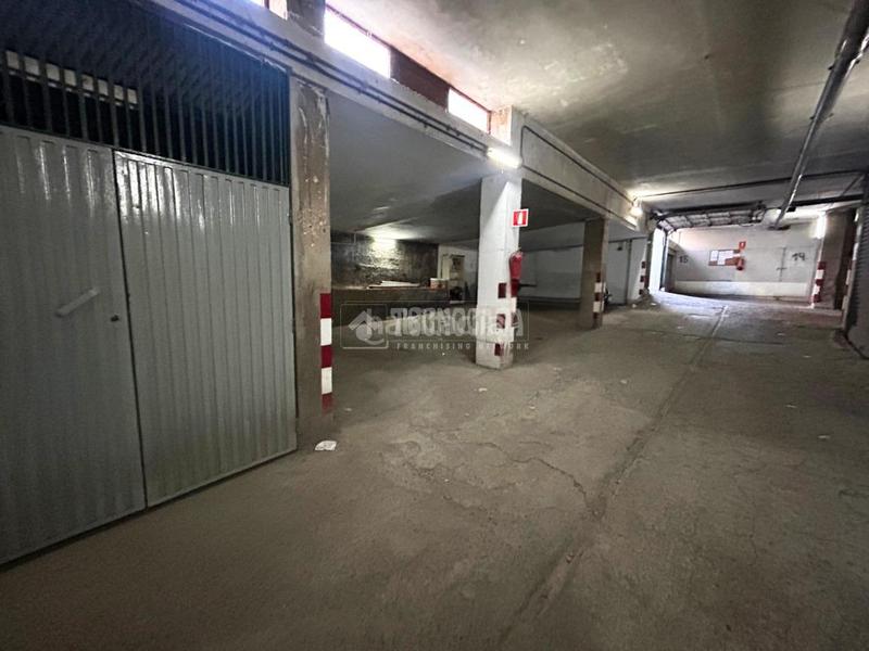 Foto a967faaa-f5c3-413d-adc9-1dcf73d582df. Aparcament cotxe a puertito de Güímar Güímar