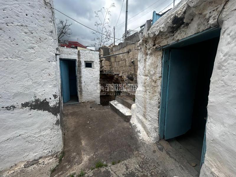 Foto a847285b-90e8-4f7a-801a-75669e72cf41. Casa  en venta en gímar en Centro Güímar