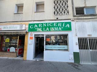Local Comercial a Crevillet. Traspaso en venta en el puerto de santa maría